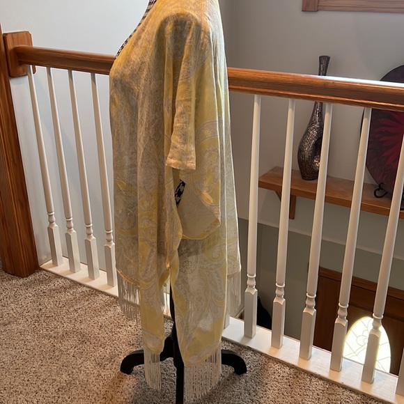 Chicos yellow fringe wrap! 💛 - Picture 6 of 8